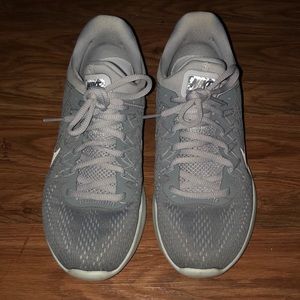 Gray Nike Lunar Skyelux